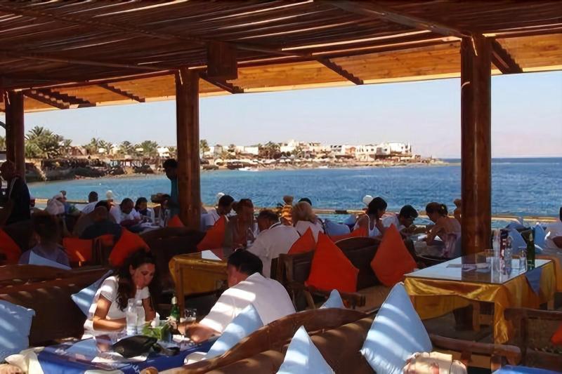 Neptune Hotel Dahab Esterno foto